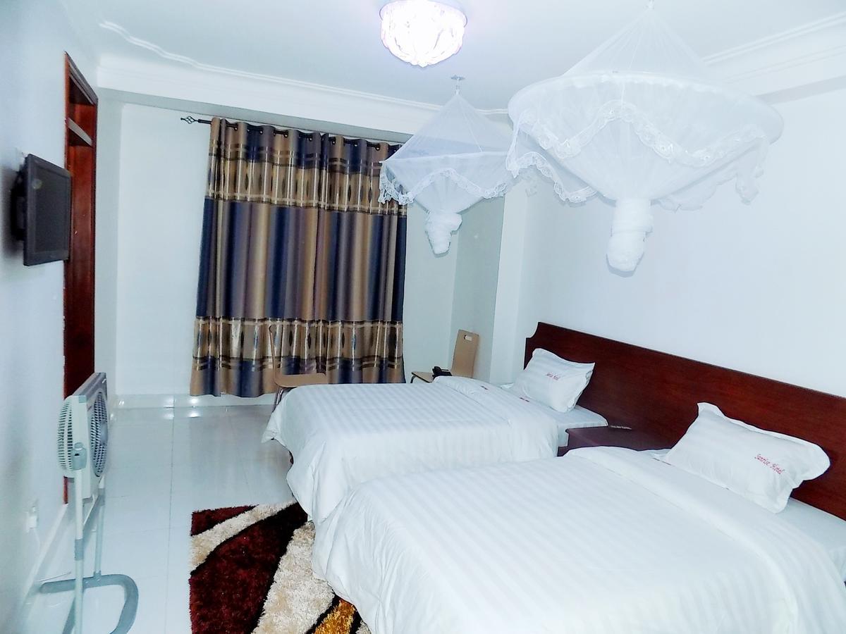 Sunrise Hotel Kampala Exterior photo